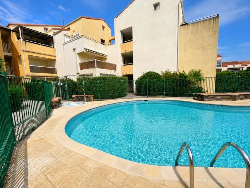Argelès : Appartement T2 avec loggia, piscine et parking privé - FR-1-309-499