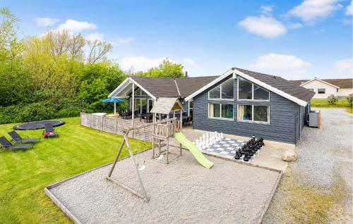 Nice Home In Sydals With Sauna – khách sạn tại Sonderby