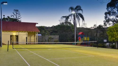 Tennis court, Pacific Palms Resort in Elizabeth Beach