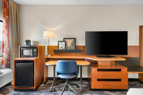 Fairfield Inn Boston Woburn - image 29