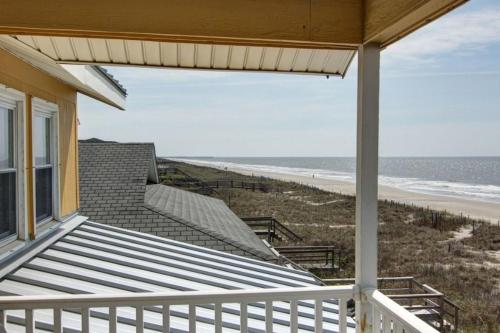 Carolina Moon in Holden Beach, USA
