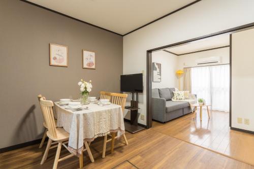 Orange 2LDK House for 6PPL 2bedroom – khách sạn tại Phuong Nishinari