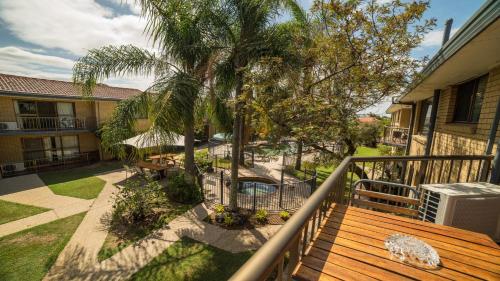Jadon Place Holiday Apartments - Neranwood