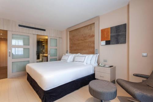 2 king beds