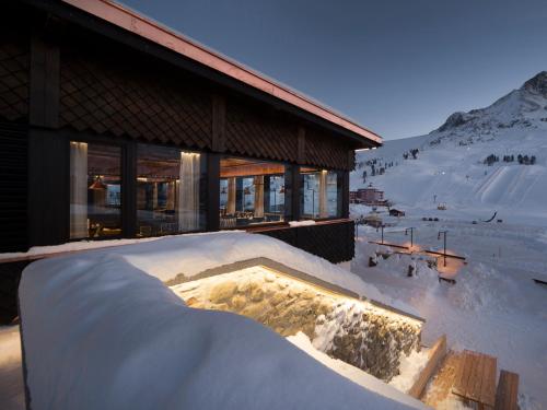 入口, Hotel Jagdschloss Resort in 庫泰