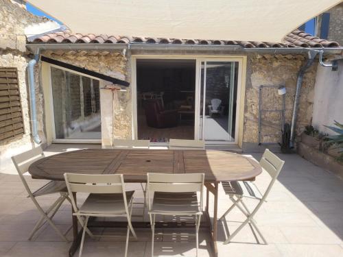Iekārtas, Loft Porte Sud 140 m2 in Salles-d'Aude