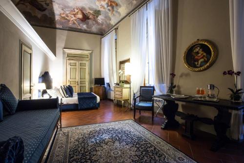 Hotel Burchianti - image 2