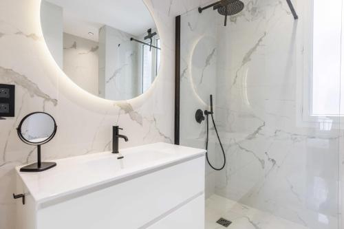 Bathroom, Chic apartment - 2BR 4P - Trocadero in Tour Eiffel