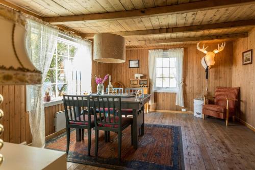 Perla in Lofoten - big and cosy Lofoten house close to the sea in Barstrand