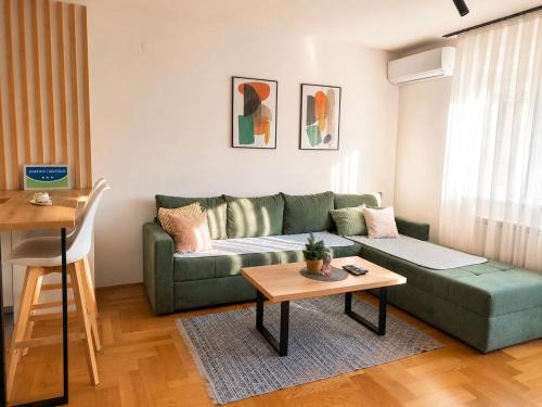 M&A apartment-Easy Airport - Apartment - Lukavica