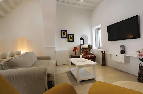 Christy's Three Level Luxury Villa