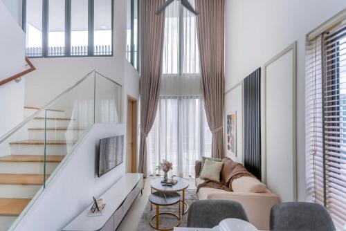 The Colony & Luxe Serviced Residence KLCC View and near Quill City Mall in Little India