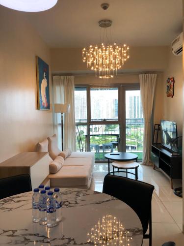 HomeMade Luxury, Cozy 2 beds Manila Bay Sunset View in Parañaque