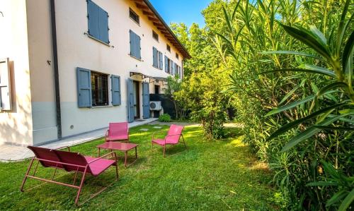 Osvaldo - parcheggio e giardino privato gîte à louer Crevalcore