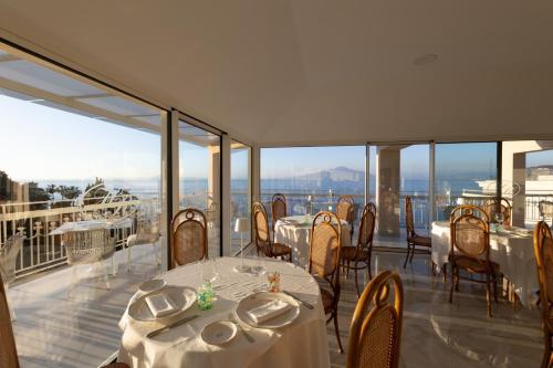 Restaurant, Hotel Regina in Sorrent