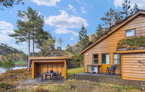 . Beautiful Home In Tjørhom With Sauna