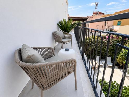 Renovated 1BR Suite Olbia Old Town - Balcony