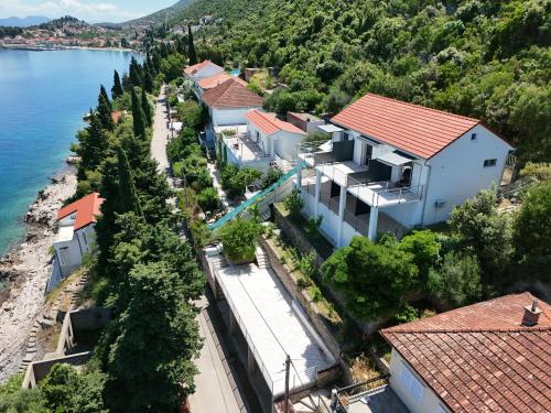 Hotelli välisilme, Studio Mira in Trpanj