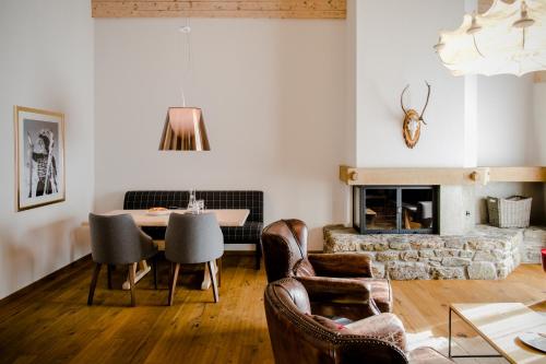 Hotel Piz Buin Klosters - image 2