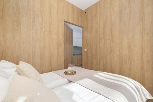 Art Lake - Elegant Apartments in Mielno with Rooftop Seasonal Pool by Noclegi Renters - image 5
