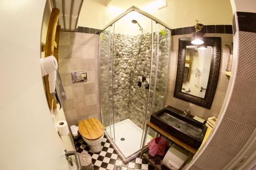 Grand Tour Design Guest House Catania Self Check-in – Catania, CA