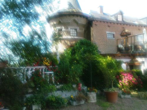 Chateau La Tour Du Roy