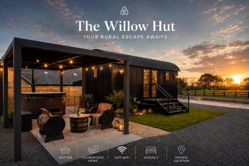 Everwood Escape- The Willow Hut With Private Hot Tub – khách sạn tại Dungiven