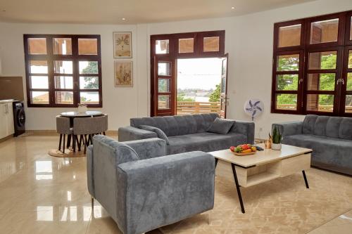Lagoon-View Cocoon in Historic Quartier France in Grand-Bassam