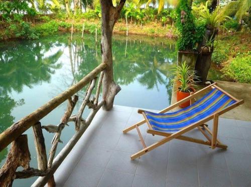 Surrounding environment, Wave & Vibes Koh chang in Salak Phet Bay