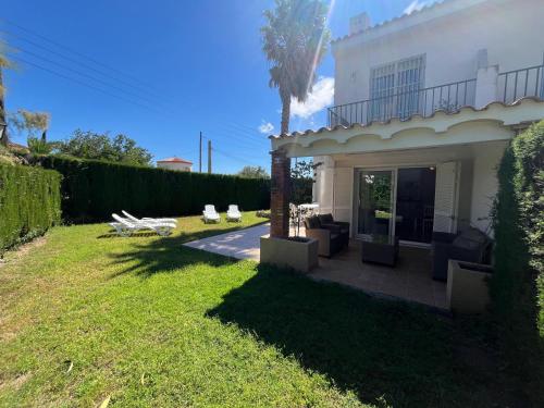 Villa Leo – khách sạn tại Đô thị La Ametlla De Mar