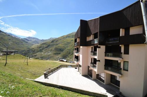 Résidence Soldanelles - Joli studio 2 pers aux Menuires - ideal couple - ski aux pieds MAE-6034 (Residence Soldanelles - Joli studio 2 pers aux Menuires - ideal couple - ski aux pieds MAE-6034) in Reberty