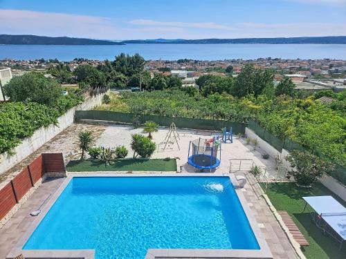 Holiday Home Julija by Interhome – khách sạn tại Kastela