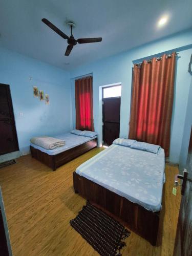 hotel paradise inn in Kumarwarti