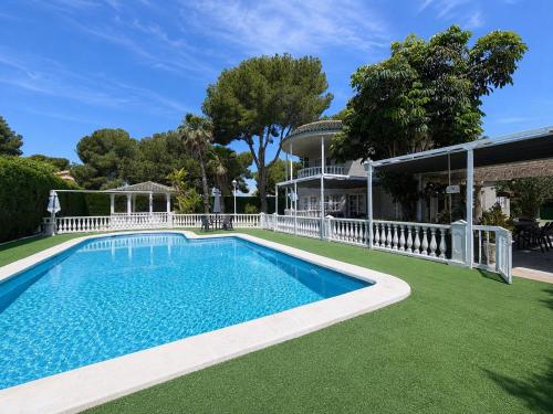 Exclusiva Villa en Poble Llevantí Santa Pola