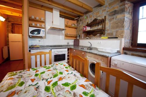 La Cabaña de Bienvenida Bustralanes (La Cabana de Bienvenida Bustralanes) in Villacarriedo