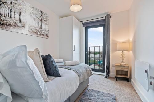 Balcony/terrace, Stylish 2BR LIVERPOOL APARTMENT in Other