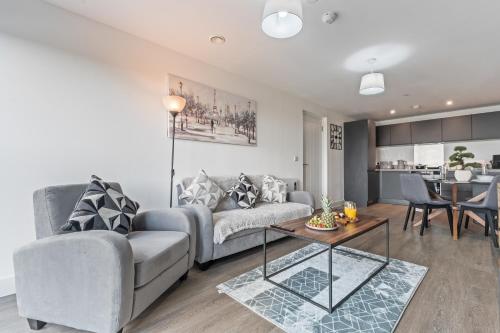 Kitchen, Stylish 2BR LIVERPOOL APARTMENT in Other
