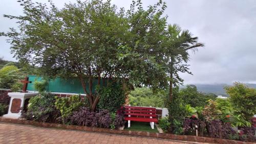 Garden, Amboli Hill Resort in Amboli