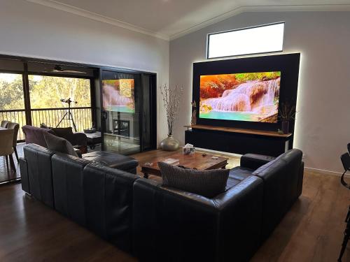 Among The Trees Guest Suite in Kooralbyn