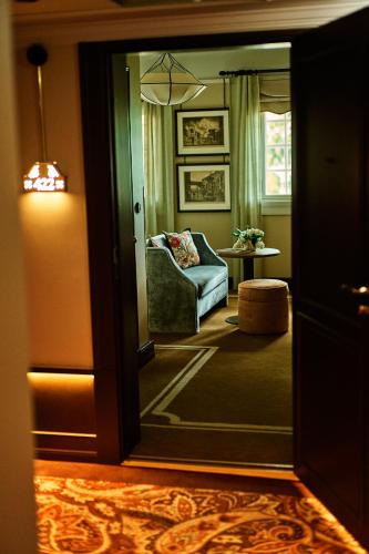 Clarion Collection Hotel Savoy - image 41