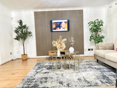 Sleeps8-KingBeds-SofaBed-Garden-AirCon-FreeParking gîte à louer Peckham Rye Railway Station