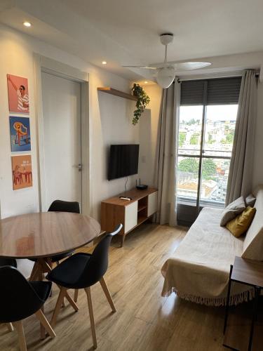 Apartamento Equipado, 2 Quartos com ar, 5km Aeroporto Santos Dumont, Rio de Janeiro – khách sạn tại Santo Cristo