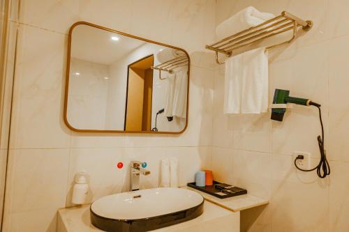 Harmony Hotel - image 8