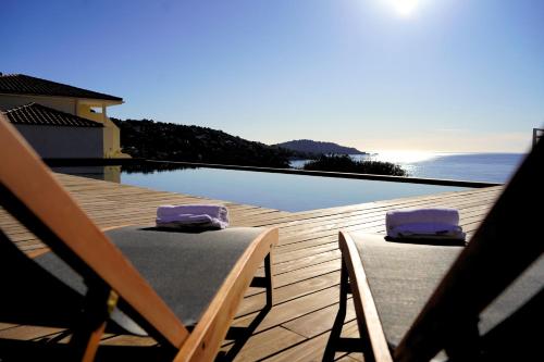 Piscina, Hotel-Club du Domaine d'Aiguebelle, USSIM Vacances in Le Lavandou
