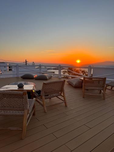 Merriam mykonos town 5