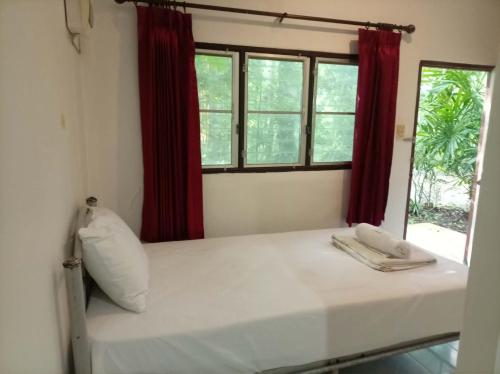 Suan Bang Bon B&B Inn, Phanom