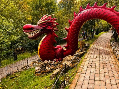 Zrub u Pongrácza v Panoráma Parku obrázok