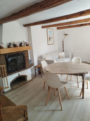 Spacieux duplex au coeur du village in 聖馬丁維蘇比耶