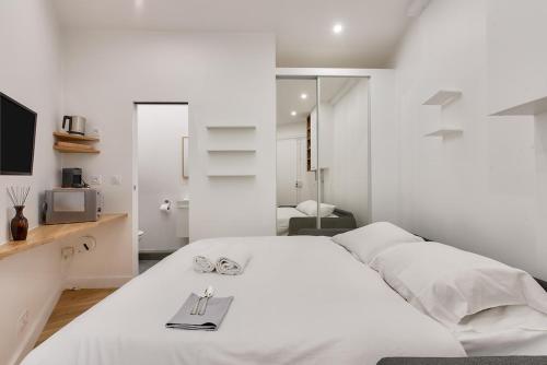 UrbanFlat 165 - Studio Ideal Tourisme & Business Paris Centre - image 9