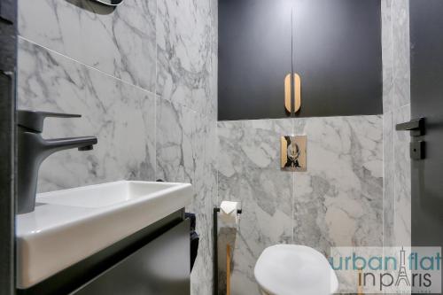 UrbanFlat 170 - Appartement de Luxe au Coeur du Marais Amelot - image 13
